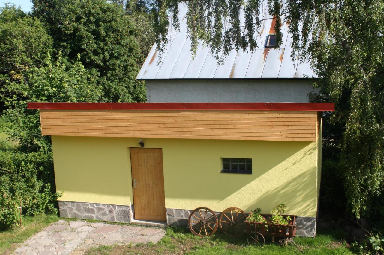 Penzion U Zpevaku Nove Hute Exterior foto