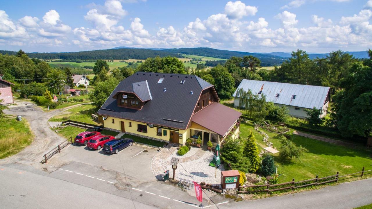 Penzion U Zpevaku Nove Hute Exterior foto