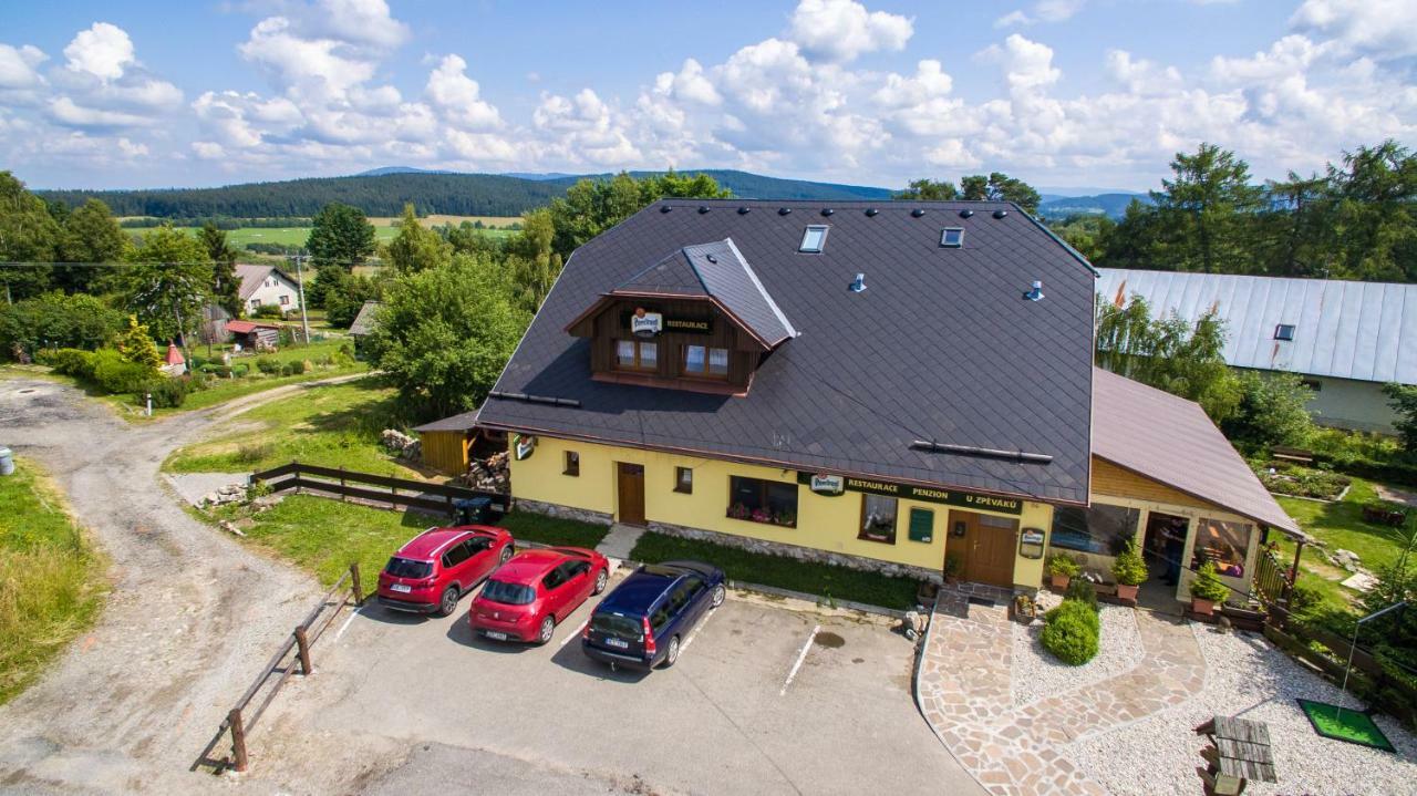 Penzion U Zpevaku Nove Hute Exterior foto